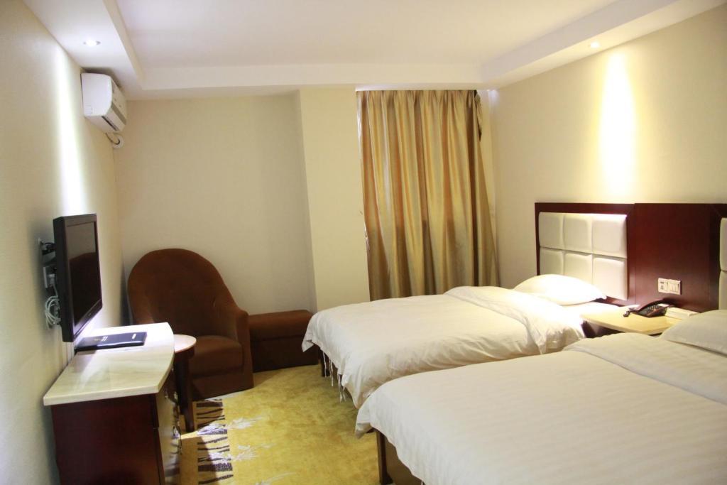Lu Jiang Tian Yue Hotel Guangzhou Exterior photo