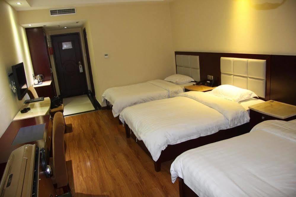 Lu Jiang Tian Yue Hotel Guangzhou Exterior photo